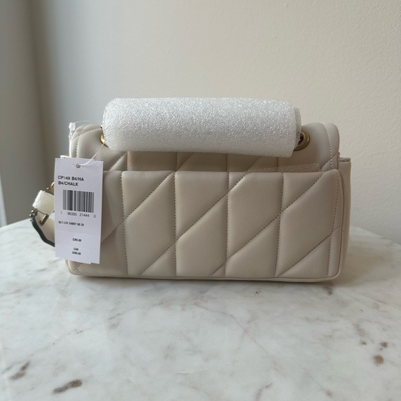 Coach Quilted Tabby 20 - Picture 3 of 10